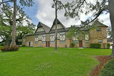 Canterbury House-exterior-0913-1200w